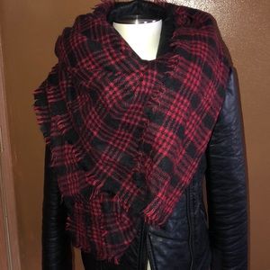Chunky plaid scarf